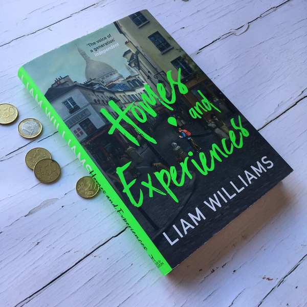 Паперова книга «Homes and Experiences», автор Ліам Вільямс - фото №1