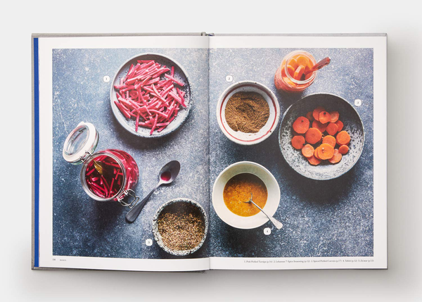 Паперова книга «The Mezze Cookbook. Sharing Plates from the Middle East», автор Сальма Хейдж - фото №1