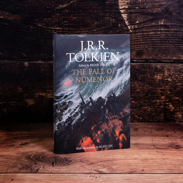 Бумажная книга «The Fall of Numenor », автор Джон Р. Р. Толкин - фото №1