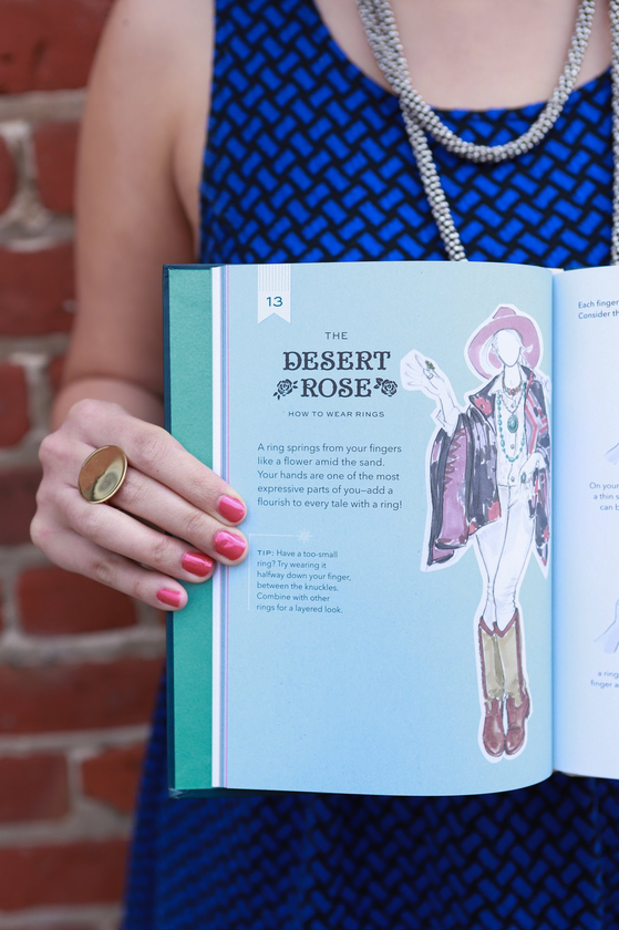 Бумажная книга «50 Ways to Wear Accessories», автор Лорен Фридман - фото №1