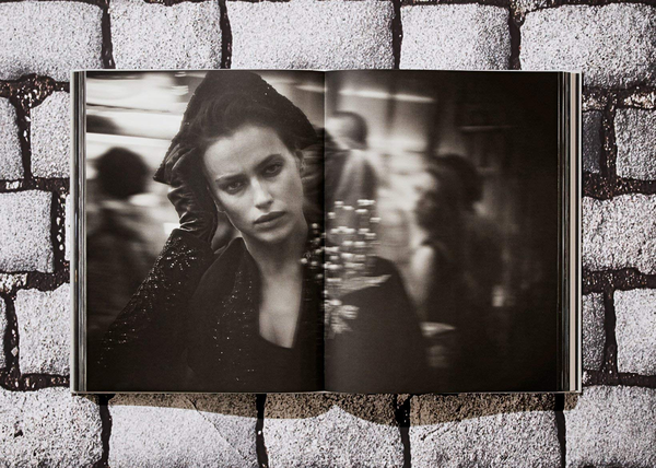 Бумажная книга «Peter Lindbergh. Dior», автор Мартин Харрисон - фото №1