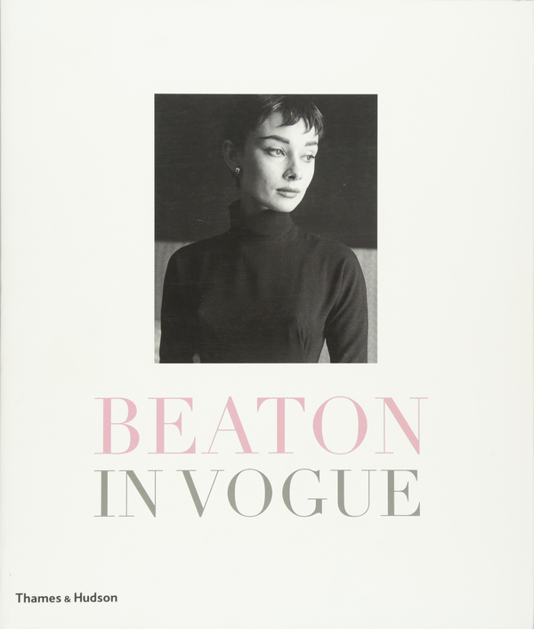 Паперова книга «Beaton in Vogue», автор Жозефін Росс - фото №1