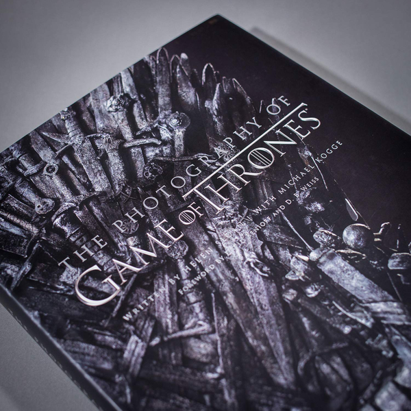 Бумажная книга «The Photography of Game of Thrones», авторов Майкл Когге, Хелен Слоан - фото №1