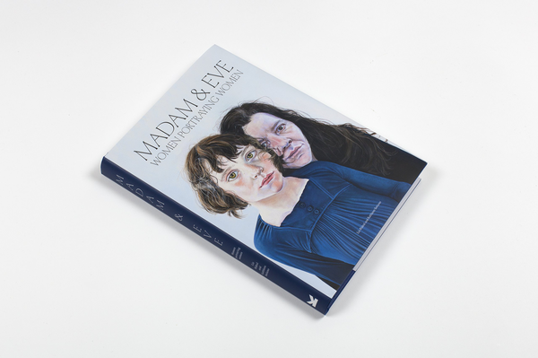Бумажная книга «Madam and Eve. Women Portraying Women», авторов Лиз Ридеал, Кэтлин Сориано - фото №1