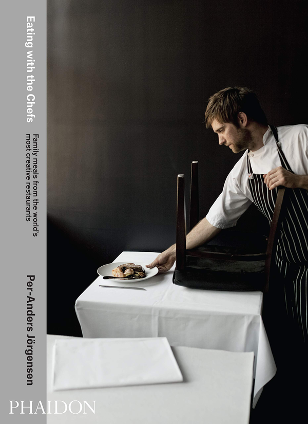 Бумажная книга «Eating with the Chefs. Family Meals from the World's Most Creative Restaurants» - фото №1