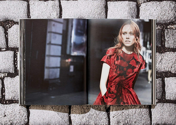 Бумажная книга «Peter Lindbergh. Dior», автор Мартин Харрисон - фото №1