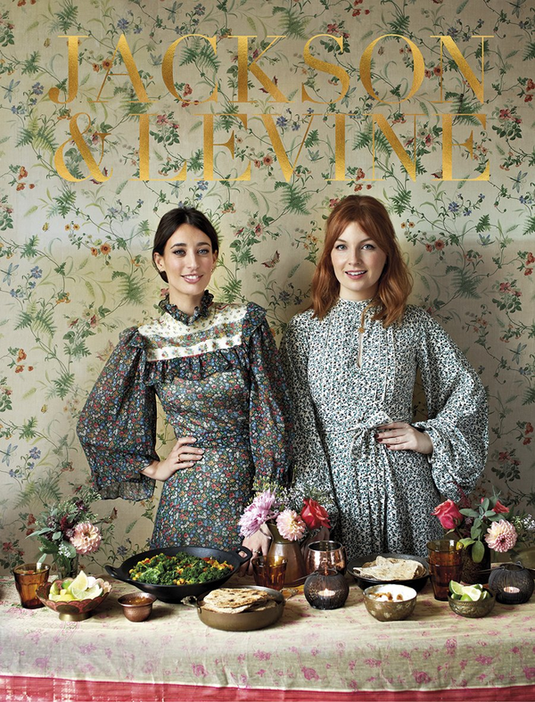 Бумажная книга «Round to Ours: Setting the mood and cooking the food: menus for every gathering», авторов Лора Джексон, Алиса Левин - фото №1