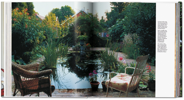 Паперова книга «Living in the Countryside» - фото №1