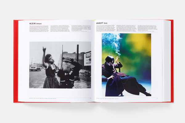 Бумажная книга «The Photography Book», автор Ян Джеффри - фото №1