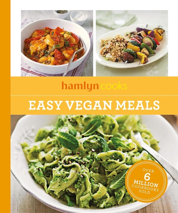Бумажная книга «Hamlyn Cooks: Easy Vegan Meals», автор Хамлин - фото №1