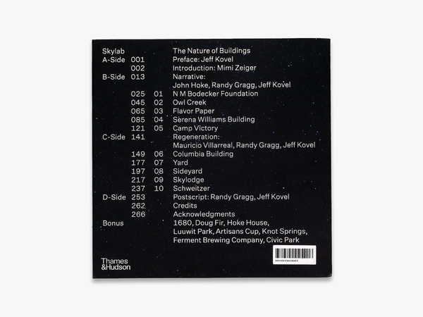 Бумажная книга «Skylab. The Nature of Buildings», авторов Джефф Ковель, Джон Хок, Маурицио Вильярреал, Рэнди Грагг - фото №1