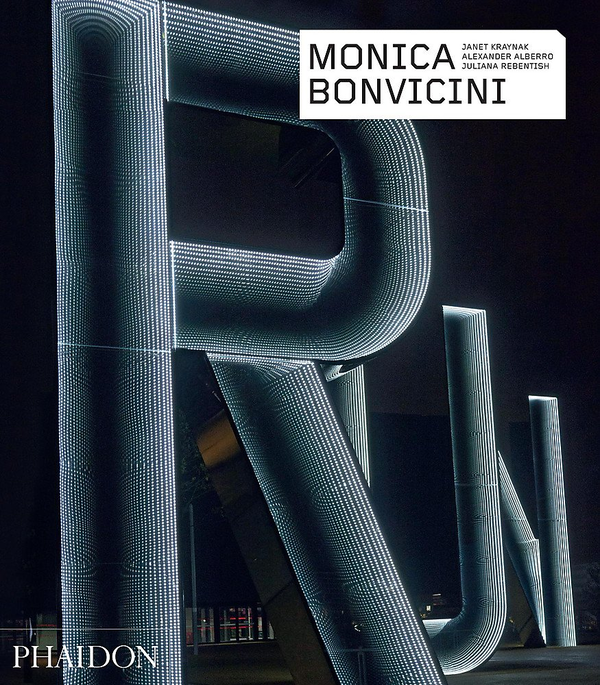 Паперова книга «Monica Bonvicini», автор Юліана Ребентиш - фото №1