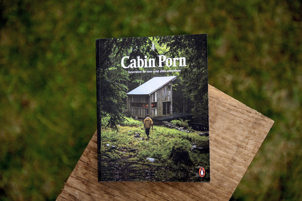 Паперова книга «Cabin Porn. Inspiration for Your Quiet Place Somewhere», автор Зак Кляйн - фото №1
