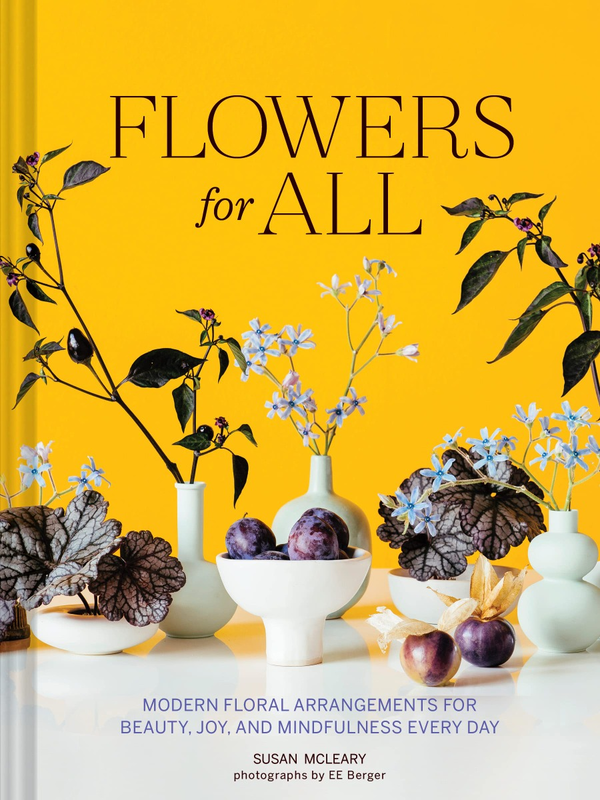 Бумажная книга «Flowers for All», автор Сьюзен Маклири - фото №1