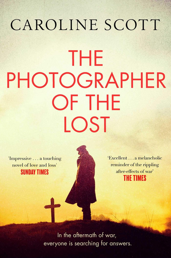 Бумажная книга «The Photographer of the Lost», автор Кэролайн Скотт - фото №1