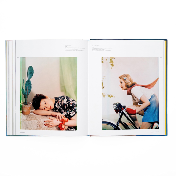 Паперова книга «Yevonde. Life and Colour», автор Клер Фрістоун - фото №1