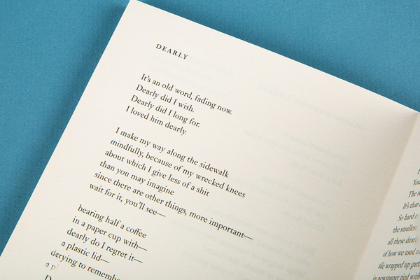 Бумажная книга «Dearly», автор Маргарет Этвуд - фото №1