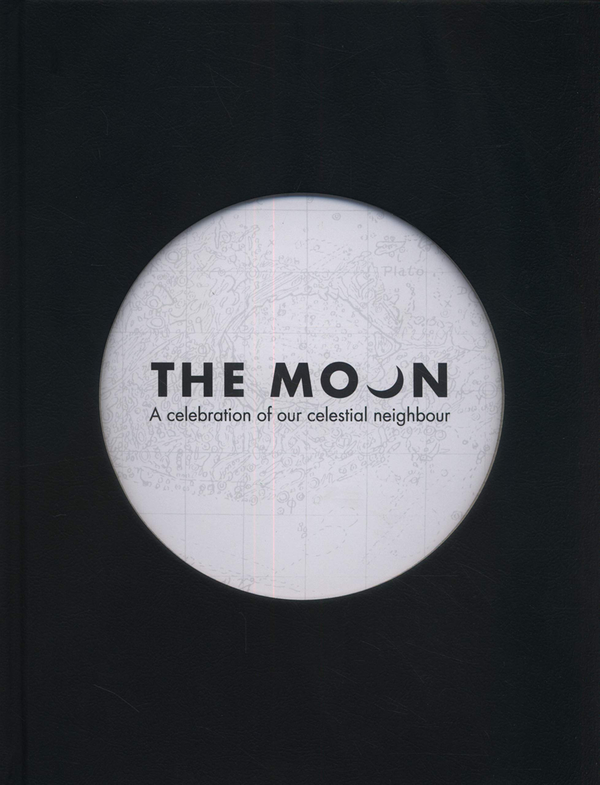 Паперова книга «The Moon: A celebration of our celestial neighbour» - фото №1