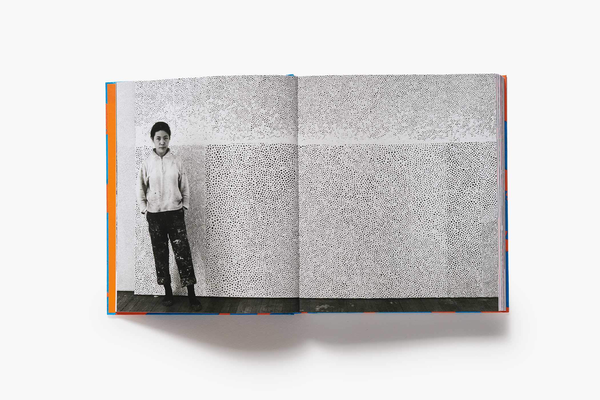 Бумажная книга «Yayoi Kusama. Every Day I Pray for Love», автор Яёи Кусама - фото №1