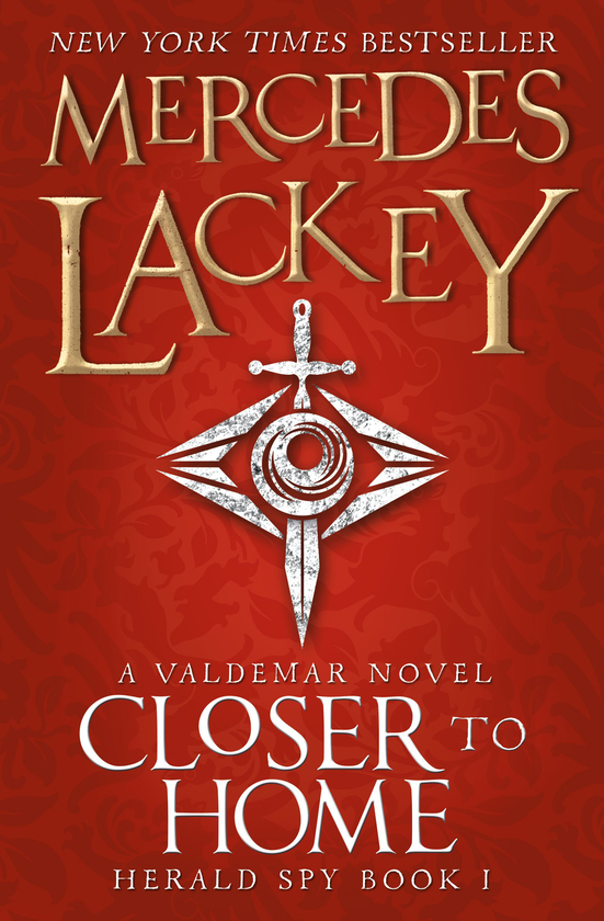 Бумажная книга «Closer to Home. Book 1», автор Мерседес Лэки - фото №1