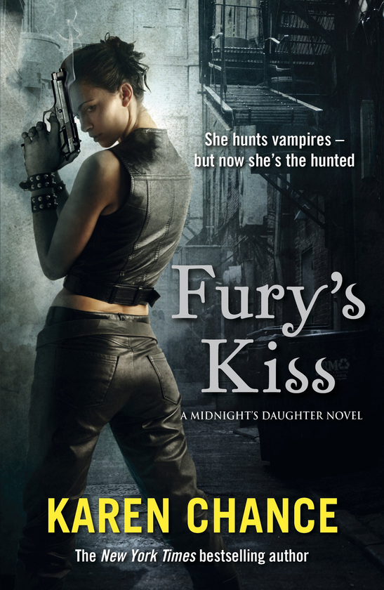 Паперова книга «Fury's Kiss», автор Карен Ченс - фото №1