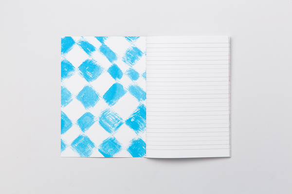 Бумажная книга «Hato Press: Blue A5 Lined Notebook» - фото №1
