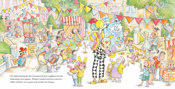 Бумажная книга «Paddington’s Easter Egg Hunt», автор Майкл Бонд - фото №1