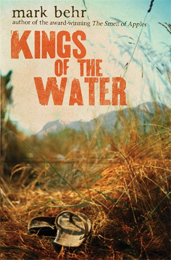Бумажная книга «Kings Of The Water», автор Марк Бер - фото №1