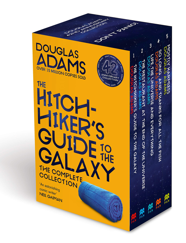 Бумажная книга «The Complete Hitchhiker's Guide to the Galaxy Boxset», автор Дуглас Адамс - фото №1