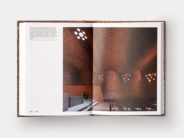 Бумажная книга «Brick Mini: A visual history from 2100 BC to today », автор Уильям Холл - фото №1