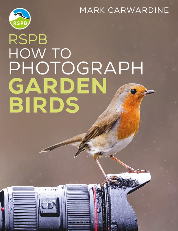 Бумажная книга «RSPB How to Photograph Garden Birds», автор Марк Кавардайн - фото №1