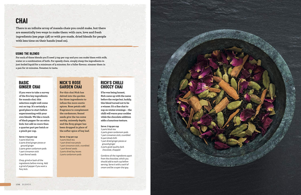 Паперова книга «Wild Tea. Brew Your Own Teas and Infusions from Home-Grown and Foraged Ingredients», авторів Нік Мойл, Річард Худ - фото №1