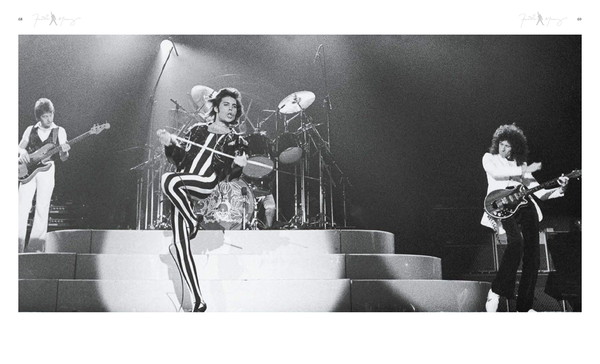 Бумажная книга «Freddie Mercury - The Great Pretender, a Life in Pictures: Authorised by the Freddie Mercury Estate», автор Шон О'Хаган - фото №1