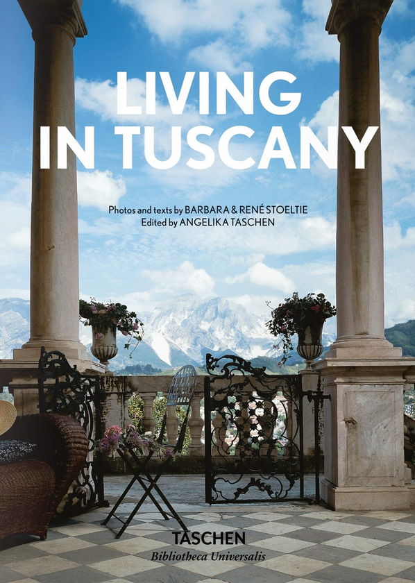 Бумажная книга «Living in Tuscany», автор Рене Стоэлти - фото №1