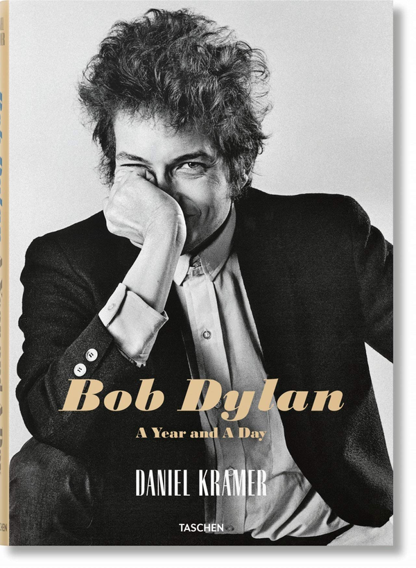 Паперова книга «Daniel Kramer. Bob Dylan: A Year and a Day», автор Даніель Крамер - фото №1