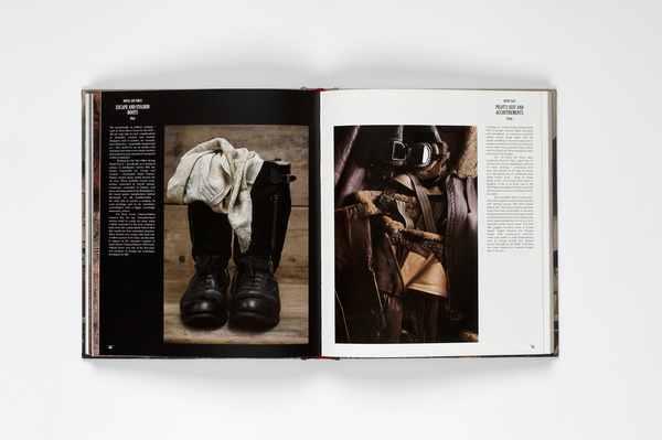 Паперова книга «Vintage Menswear. A Collection from The Vintage Showroom (Mini)», авторів Дуглас Ганн, Джош Сімс, Рой Лакетт - фото №1