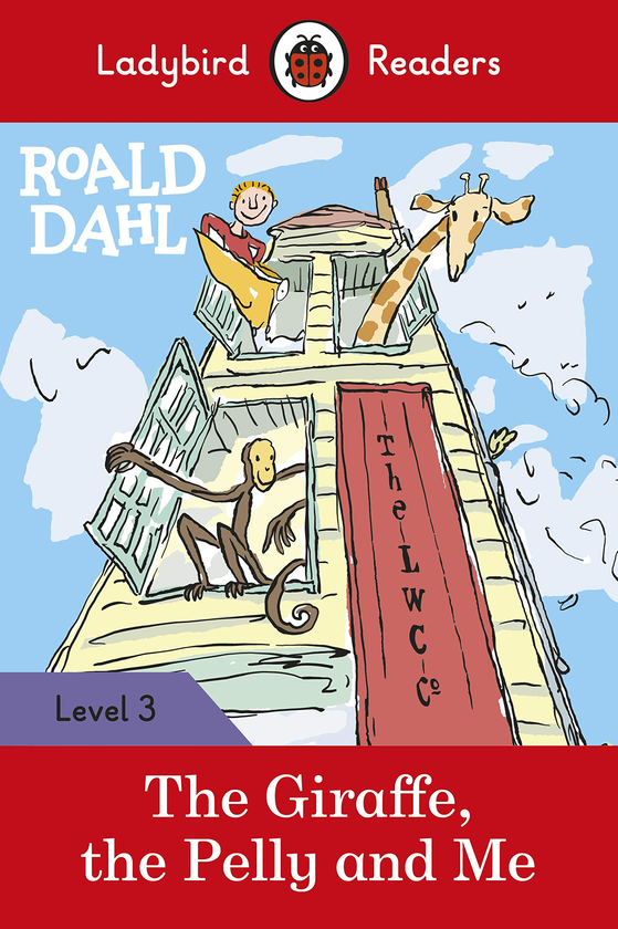 Бумажная книга «Roald Dahl: The Giraffe, the Pelly and Me - Ladybird Readers Level 3», автор Роальд Даль - фото №1