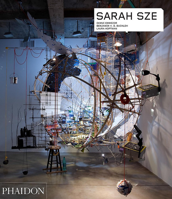Бумажная книга «Sarah Sze», автор Окуи Энвезор - фото №1