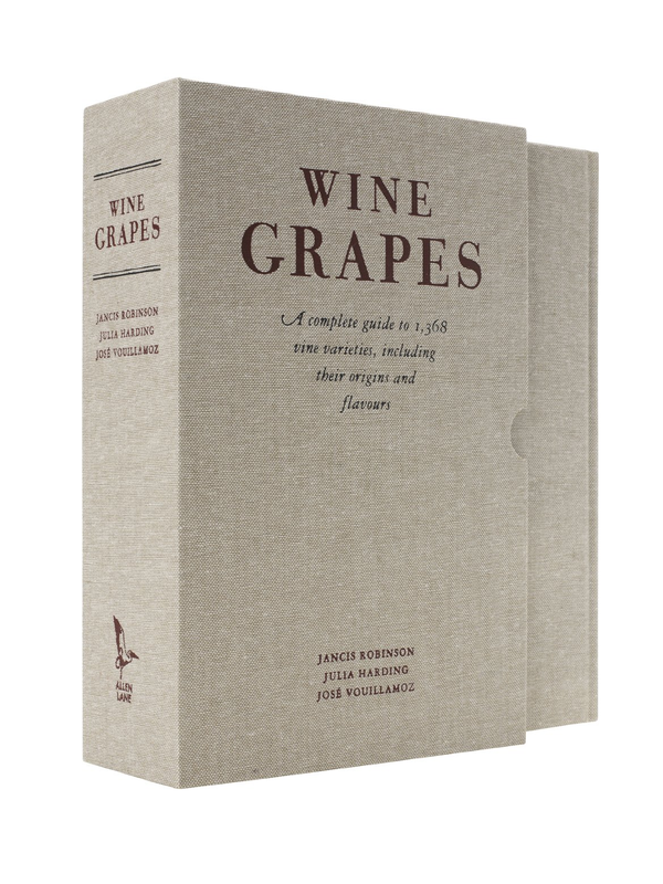 Бумажная книга «Wine Grapes. A complete guide to 1,368 vine varieties, including their origins and flavours», авторов Джулия Хардинг, Янсис Робинсон, Хосе Вуйамоз - фото №1