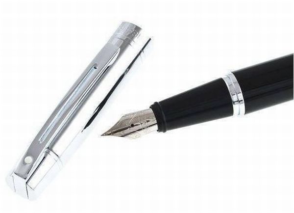 «Перьевая ручка Sheaffer Gift Collection 300 Chrome/Glossy Black (Sh931404-10Ч)», бренда Sheaffer - фото №1