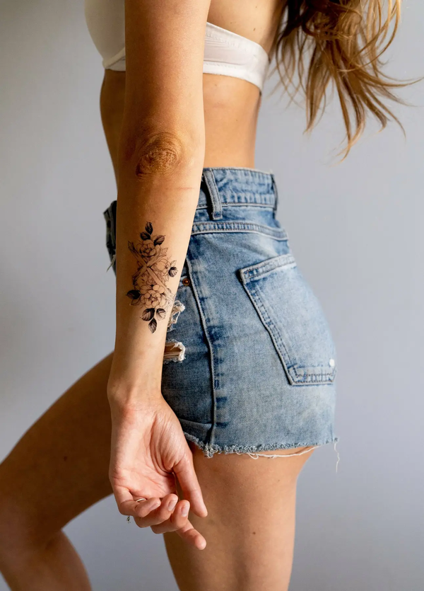  «Тимчасове тату Tattooshka Змія у квітах (HB-308)», бренда Tattooshka - фото №1