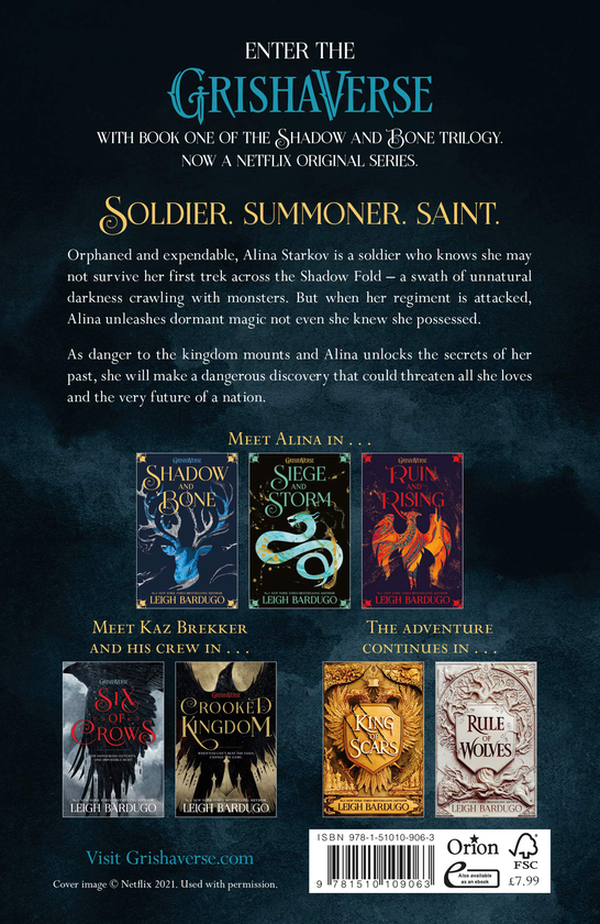 Бумажная книга «Shadow and Bone. Book 1», автор Ли Бардуго - фото №1
