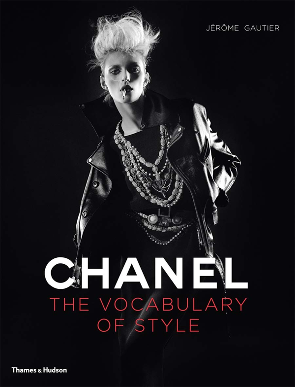 Бумажная книга «Chanel. The Vocabulary of Style», автор Жером Готье - фото №1
