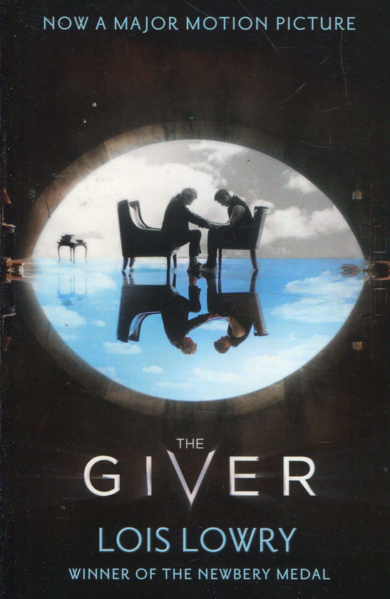 Паперова книга «The Giver», автор ЛоЇс Лоурі - фото №1