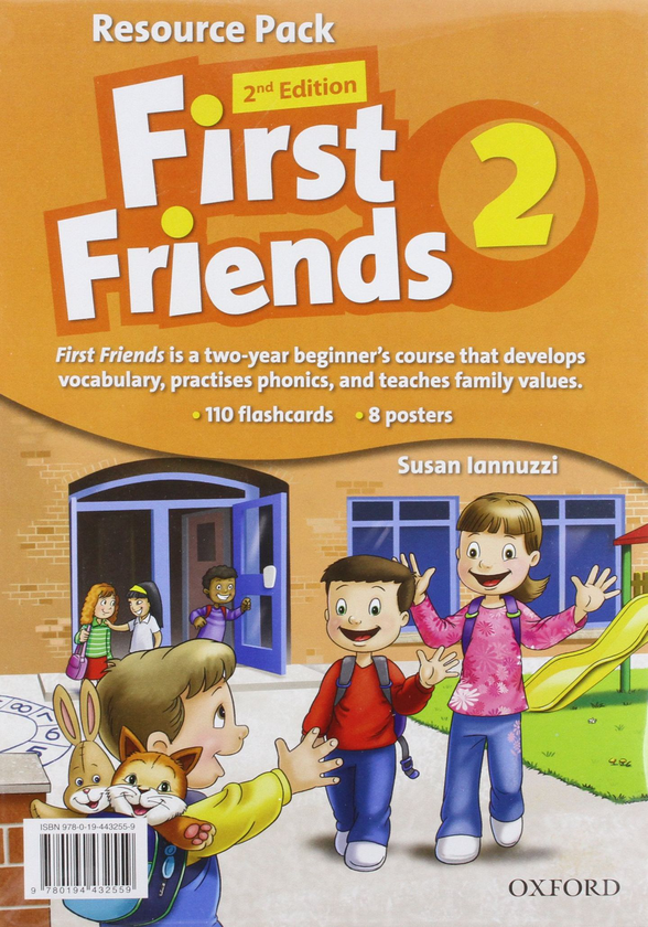 Бумажная книга «First Friends 2 Teachers Resource Pack», автор Сьюзен Ианнуззи - фото №1