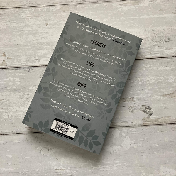 Паперова книга «Silver Sparrow», автор Таярі Джонс - фото №1