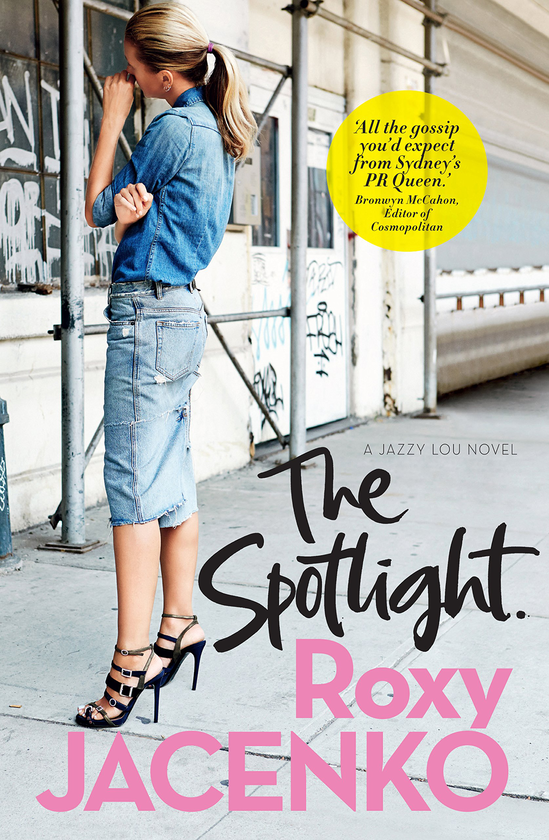 Бумажная книга «The Spotlight», автор Рокси Яценко - фото №1