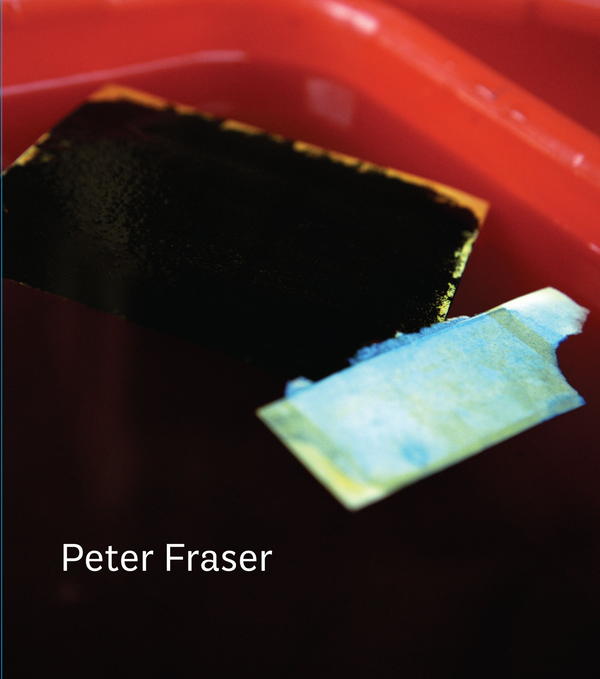 Бумажная книга «Peter Fraser», авторов Мартин Кларк, Сара Матсон - фото №1