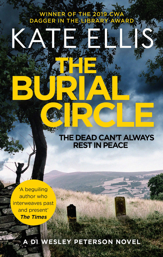 Бумажная книга «The Burial Circle», автор Кейт Эллис - фото №1