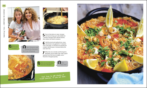 Бумажная книга «Nadia and Kaye Disaster Chef. Simple Recipes for Cooks Who Can't», авторов Надя Савалья, Кэй Адамс - фото №1